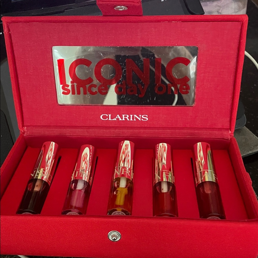 Clarins Lip Oil Collection in Red and Gold 5 lip oils